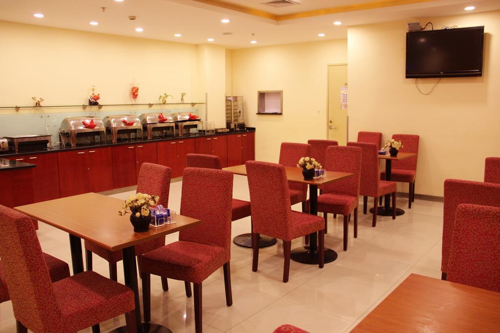 Hanting Express Kunming Stadium Branch Eksteriør billede