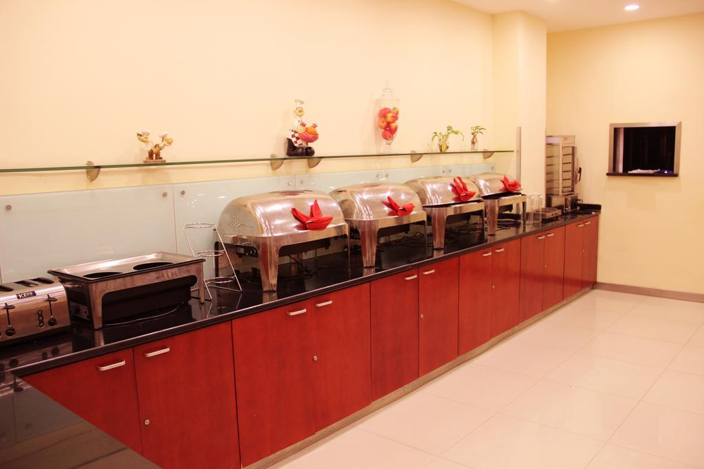 Hanting Express Kunming Stadium Branch Eksteriør billede